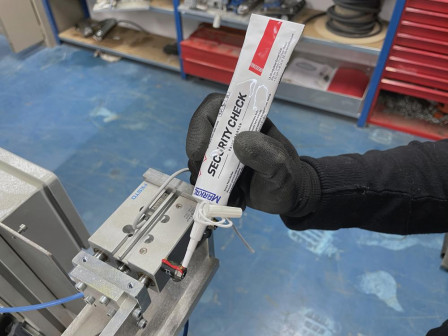  Security-CheckPeinture de securitérouge