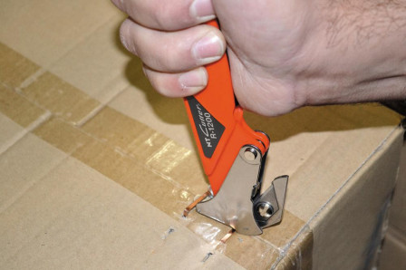 Couteau de sécurité à ouvrir les cartons R-1200 